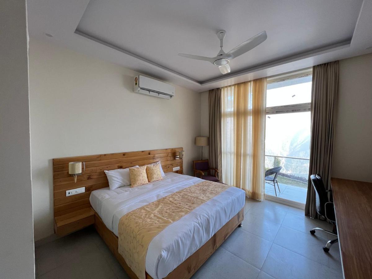 Dandelion By The Hills Hotel Lakhwar ภายนอก รูปภาพ