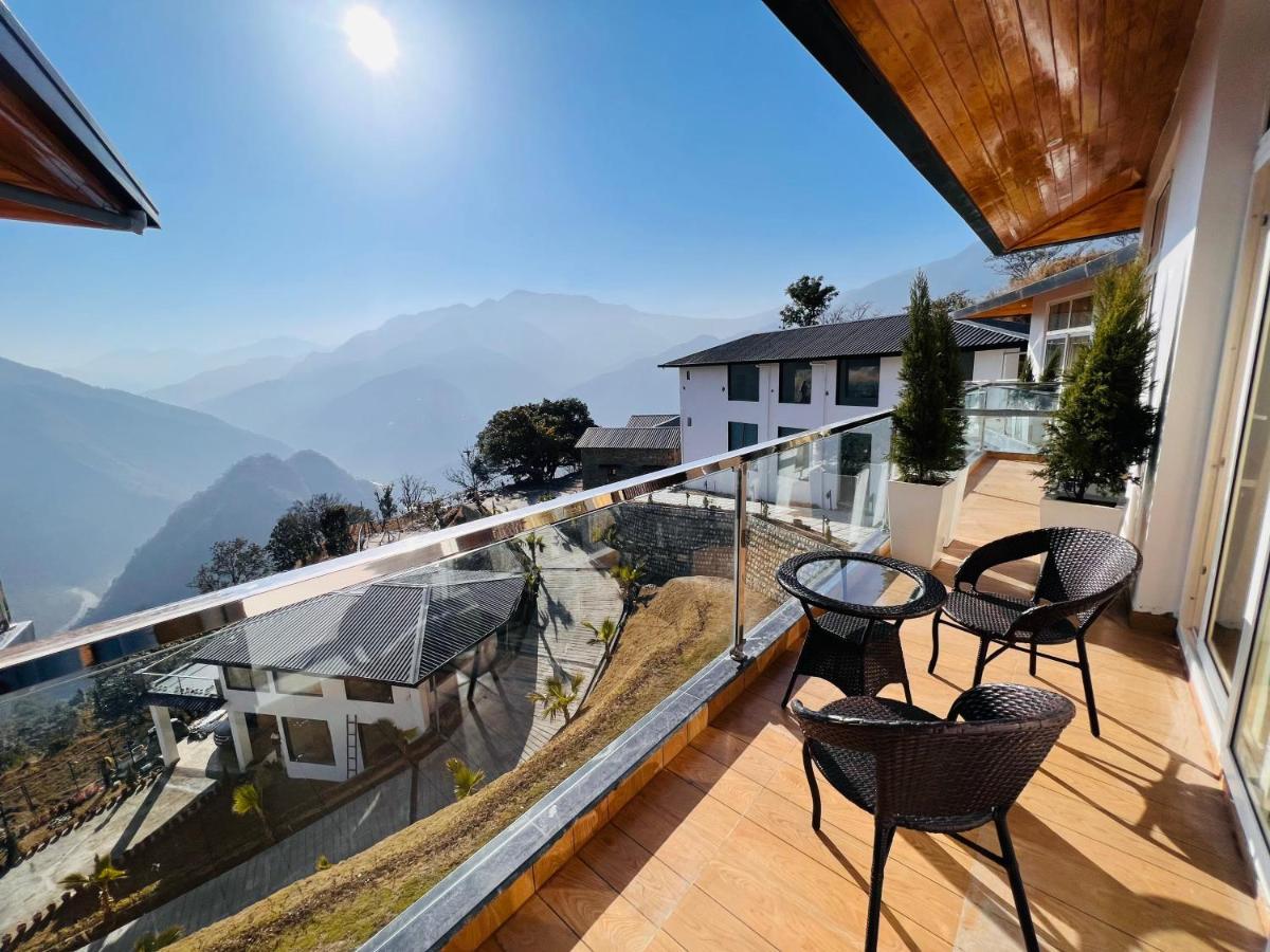 Dandelion By The Hills Hotel Lakhwar ภายนอก รูปภาพ